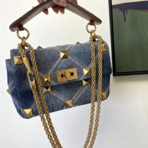 Valentino  00729