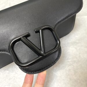 Valentino 00739