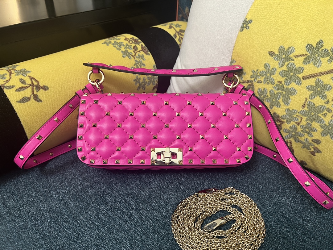 Valentino Rockstud Spike Handle Bag w/Tags – Pink