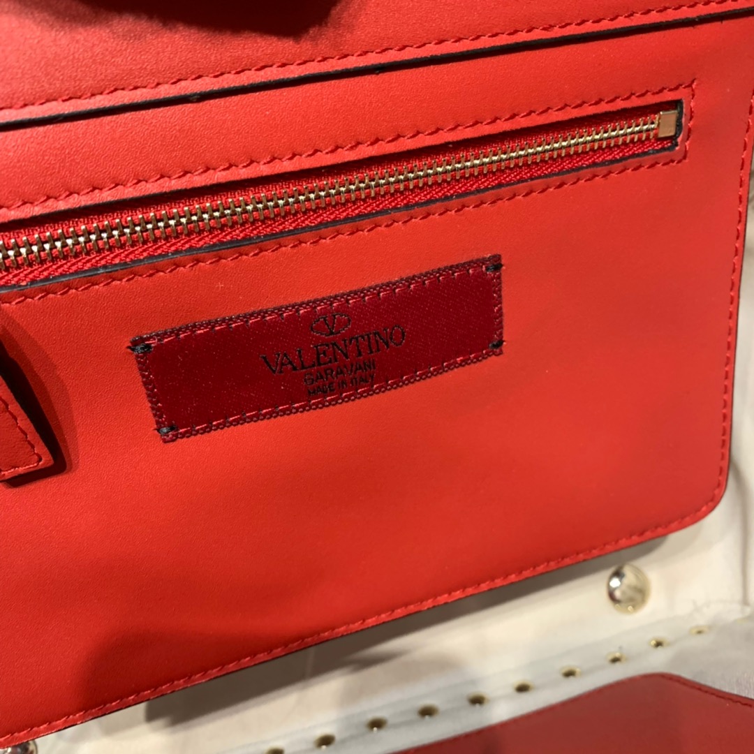 Valentino 00789