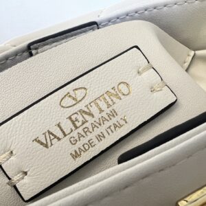 Valentino 00798