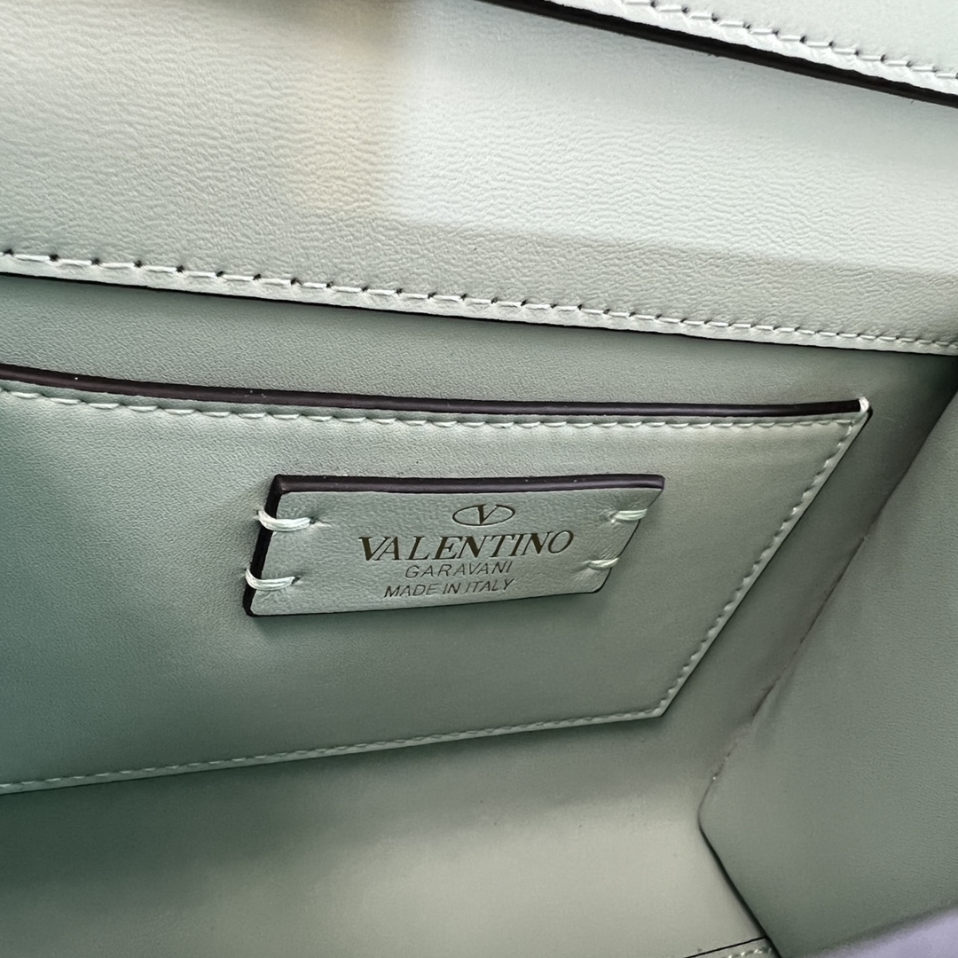 Valentino 00809