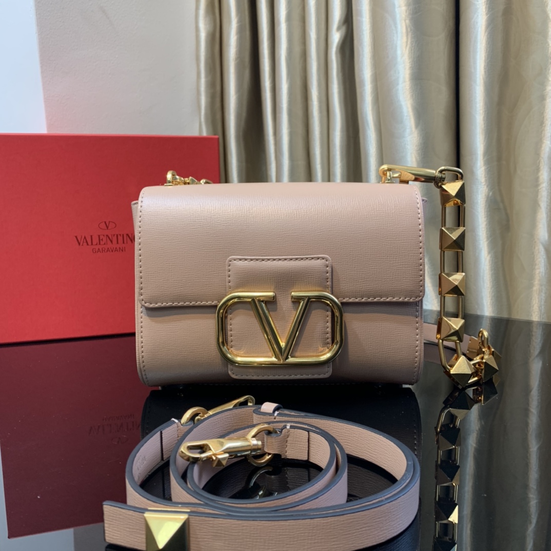 Valentino Garavani Vlogo Signature Leather Shoulder Bag