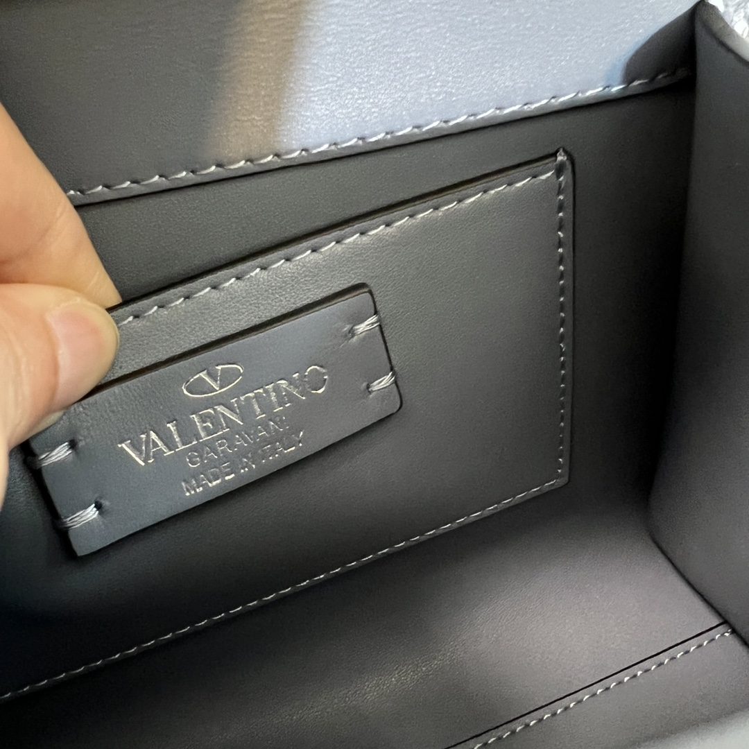 Valentino 00829