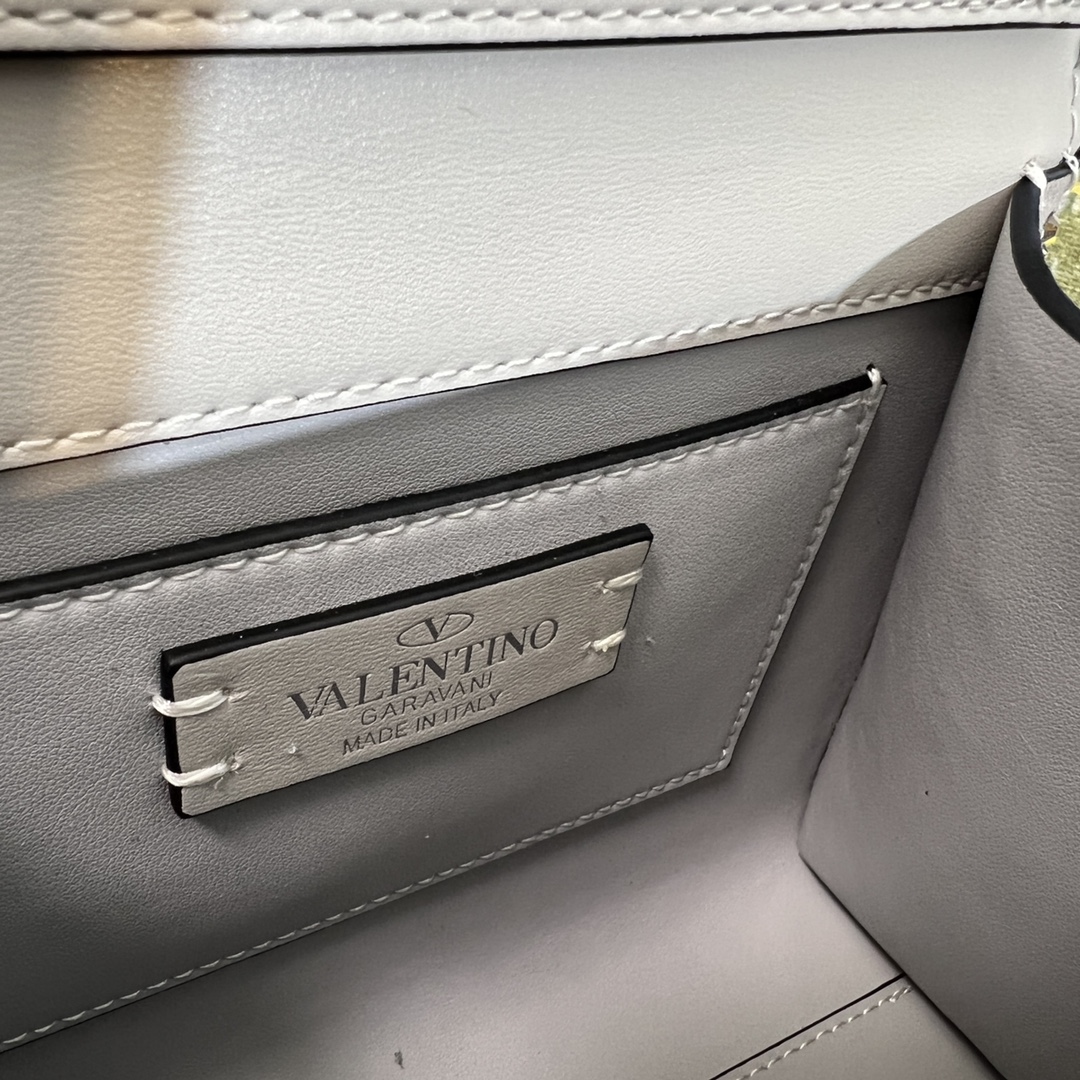 Valentino 00859