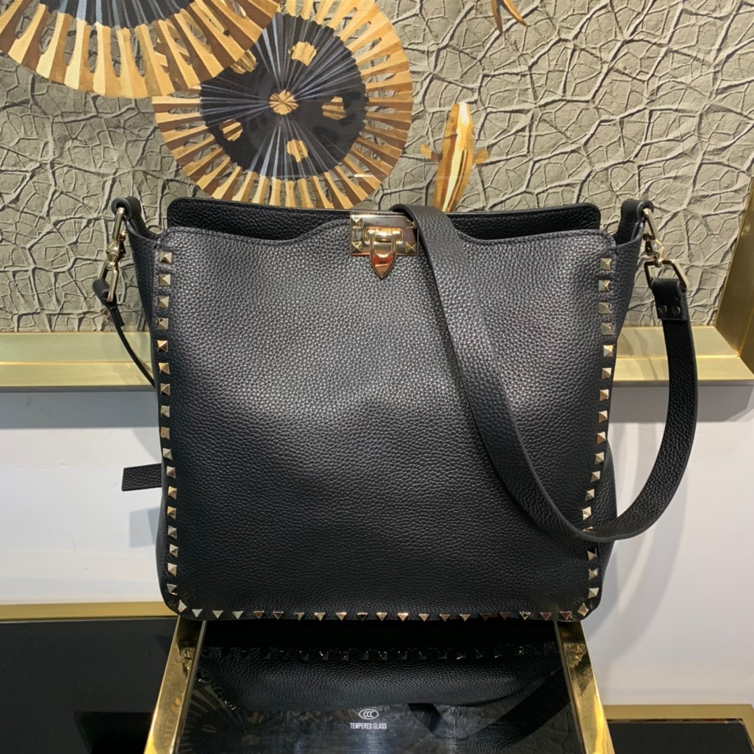 Valentino Rockstud Shoulder Bag – Black Shoulder Bags,