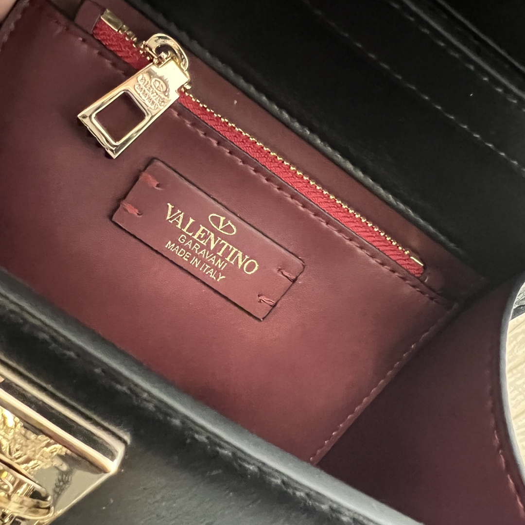 Valentino 00949