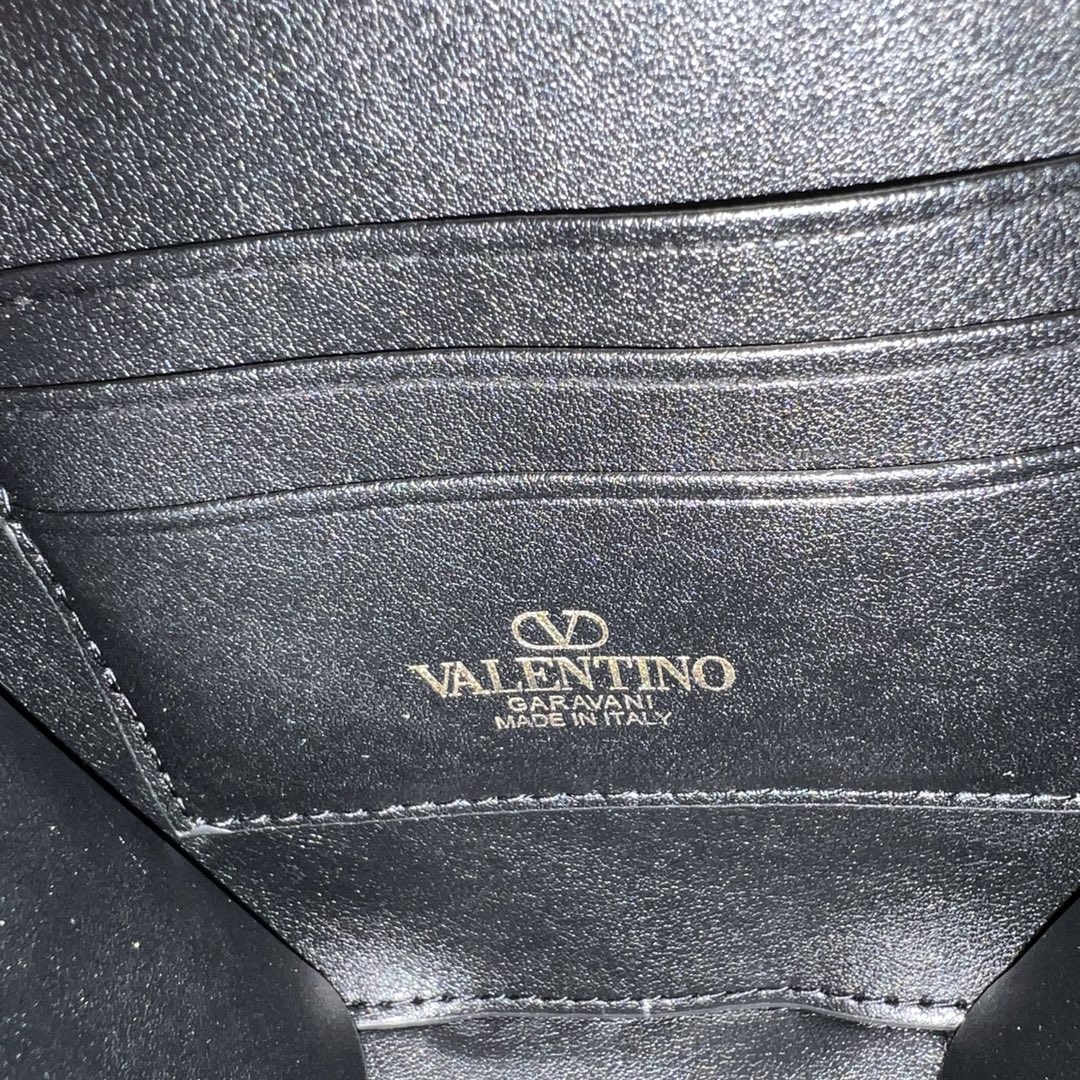 Valentino 00979