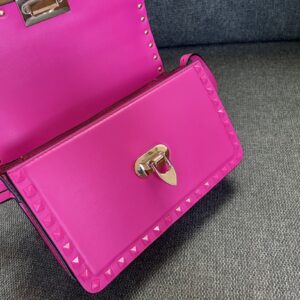 Valentino  0109