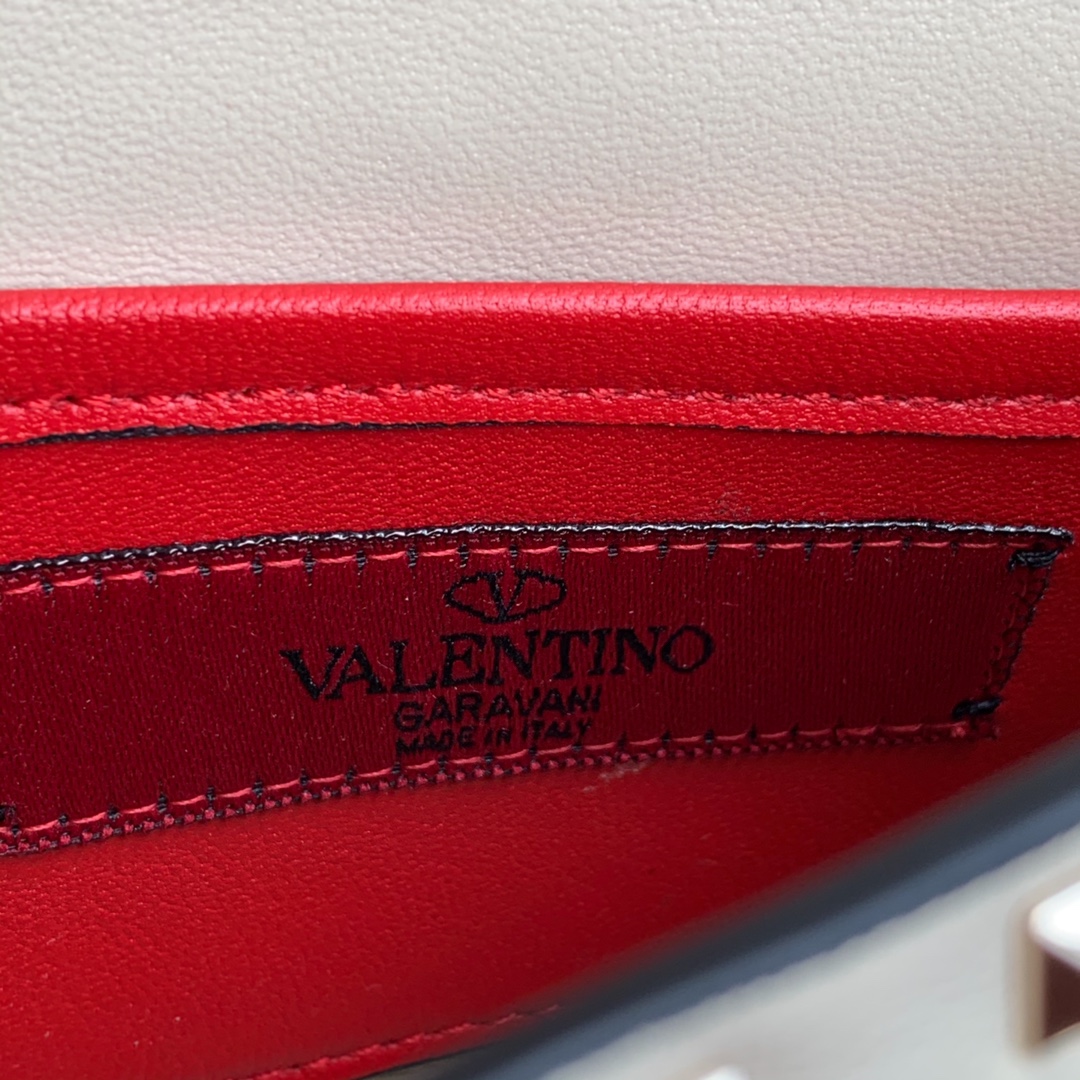 Valentino 01109