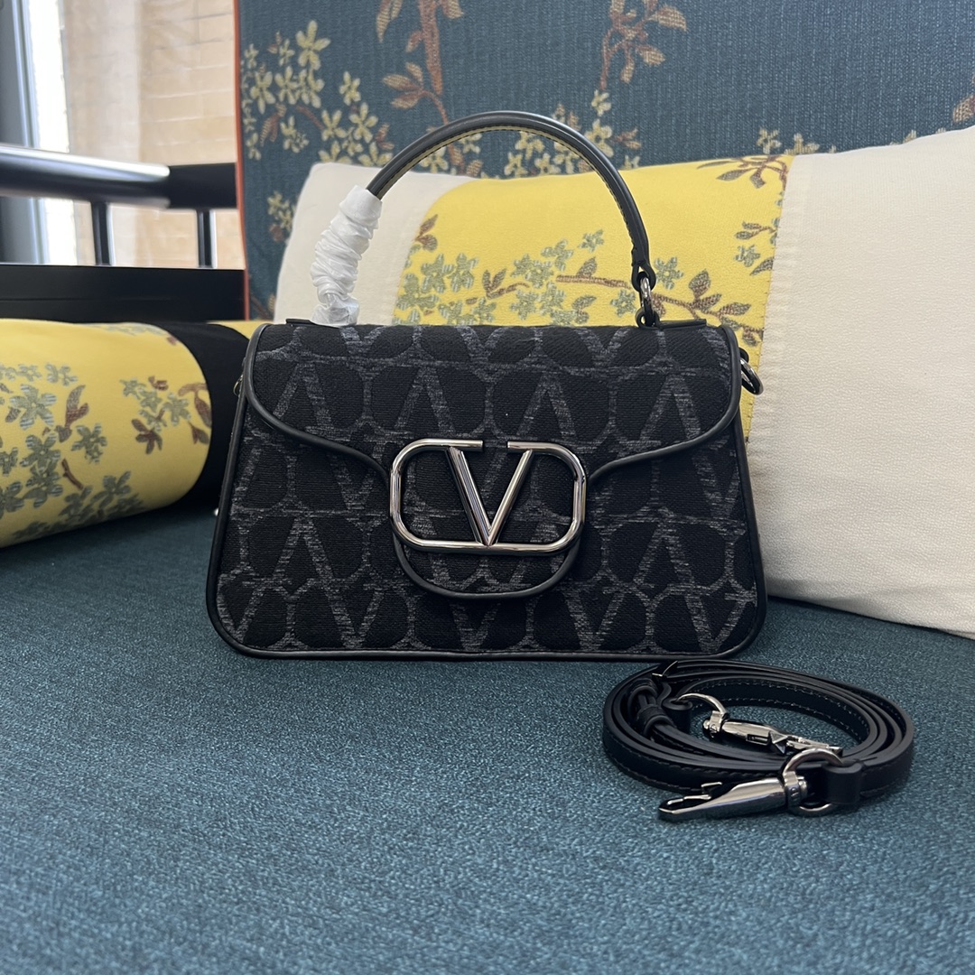 VALENTINO GARAVANI VLOGO plaque-embellished brand-print woven and leather