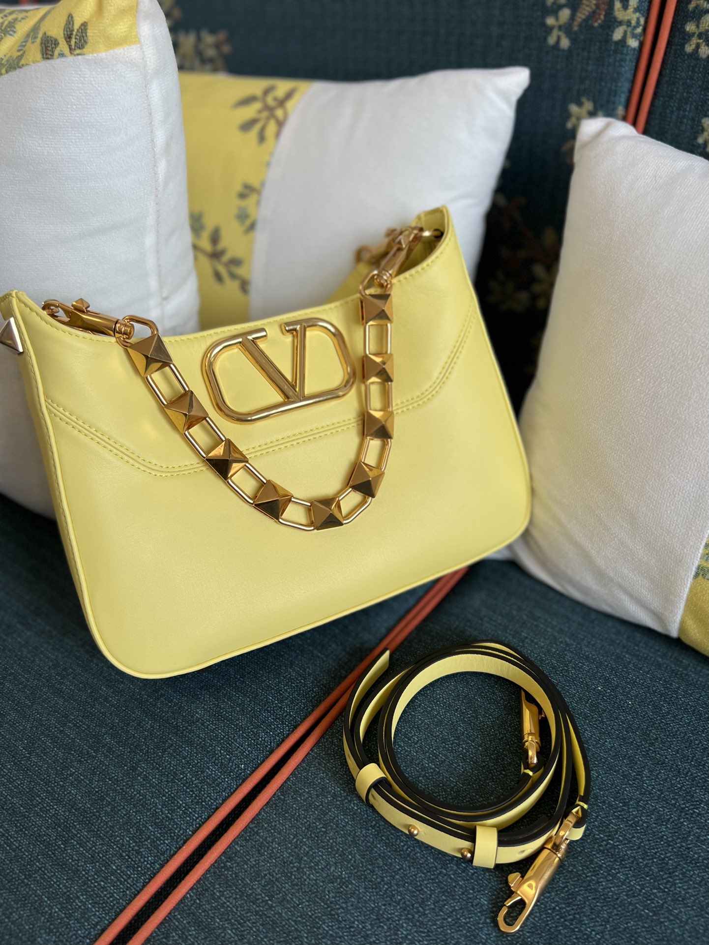 VALENTINO GARAVANI Nappa Stud Sign Hobo Bright Lemon 1086910