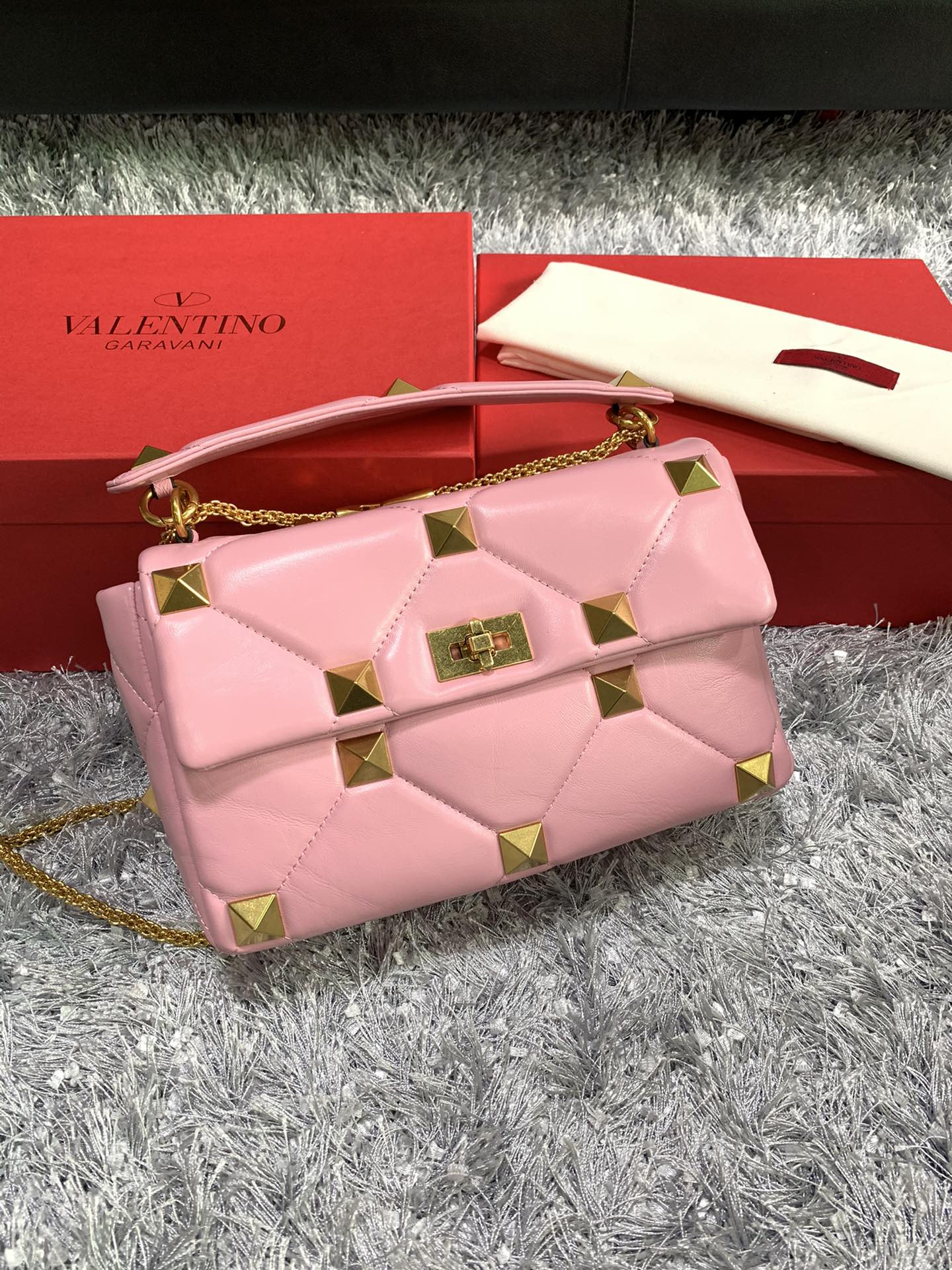 VALENTINO GARAVANI Nappa Medium Roman Stud Shoulder