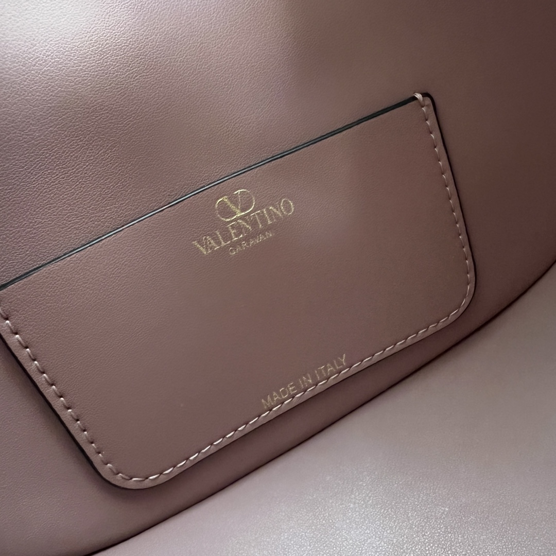 Valentino 0169