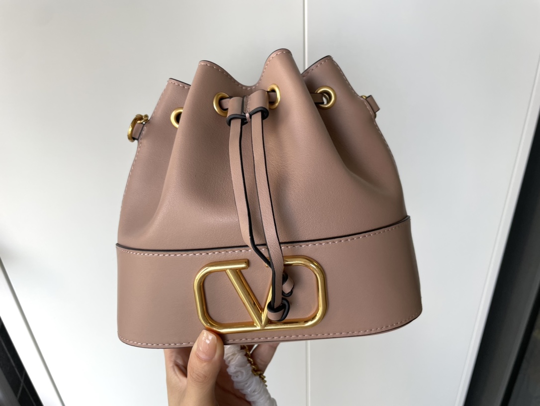 Valentino Mini Bucket Bag In Nappa With Vlogo Signature Chain fo
