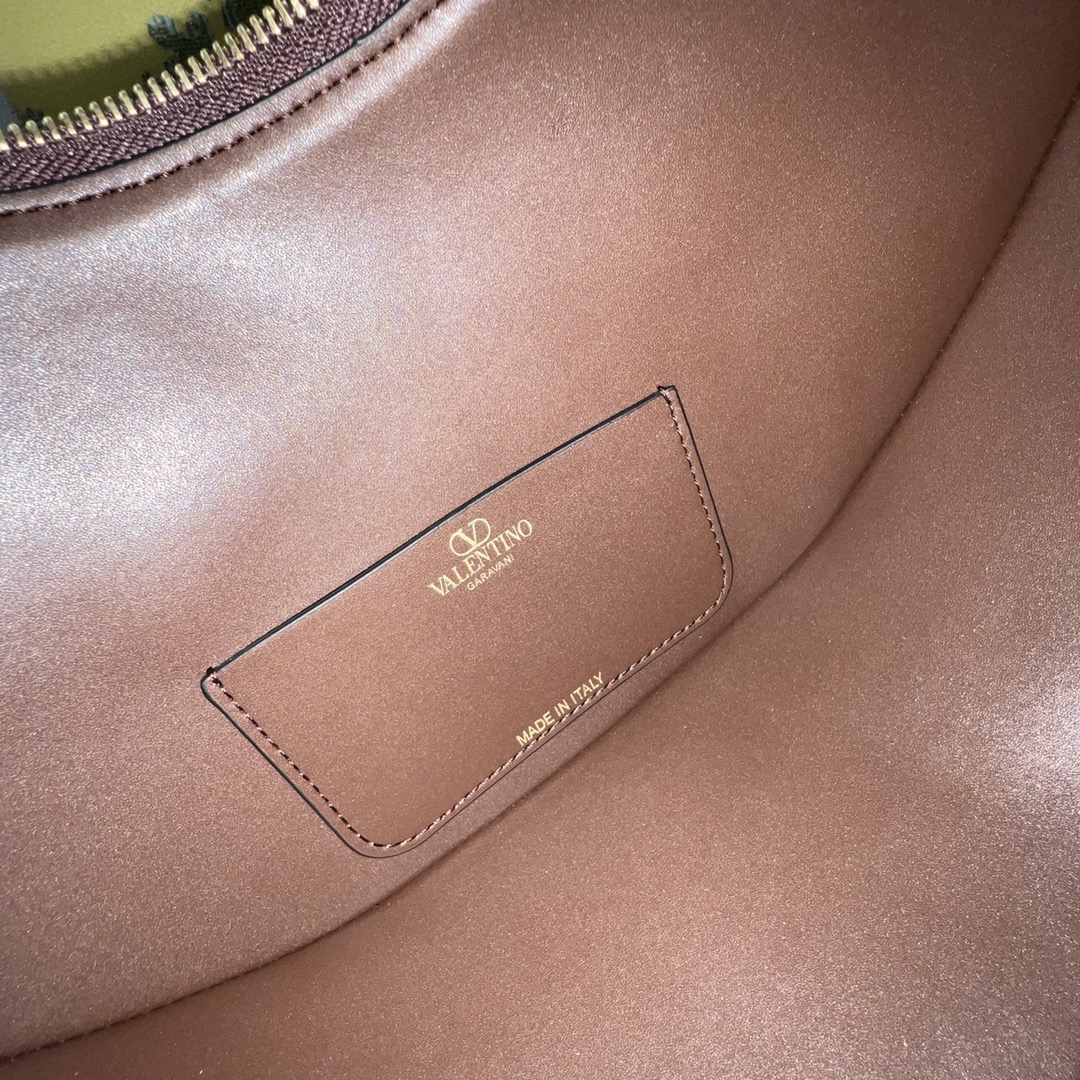 Valentino 0179
