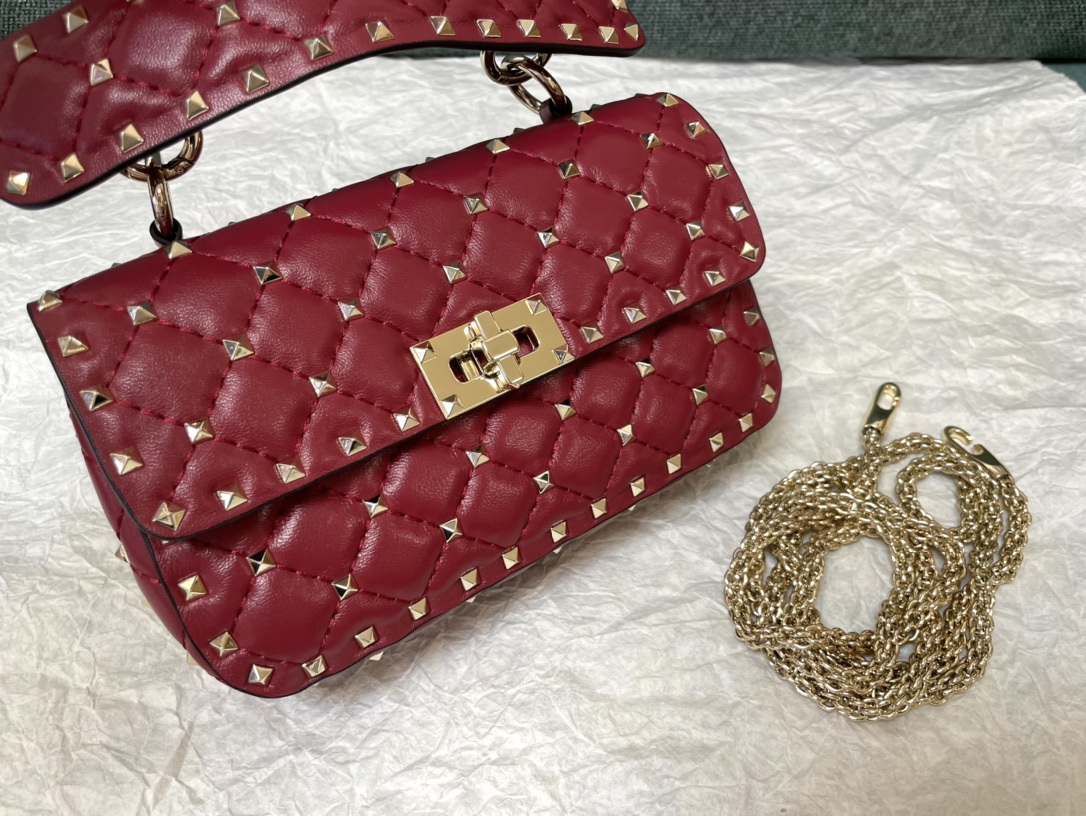 Valentino Red Quilted Leather Small Rockstud Spike Chain Shoulder Bag Valentino | TLC