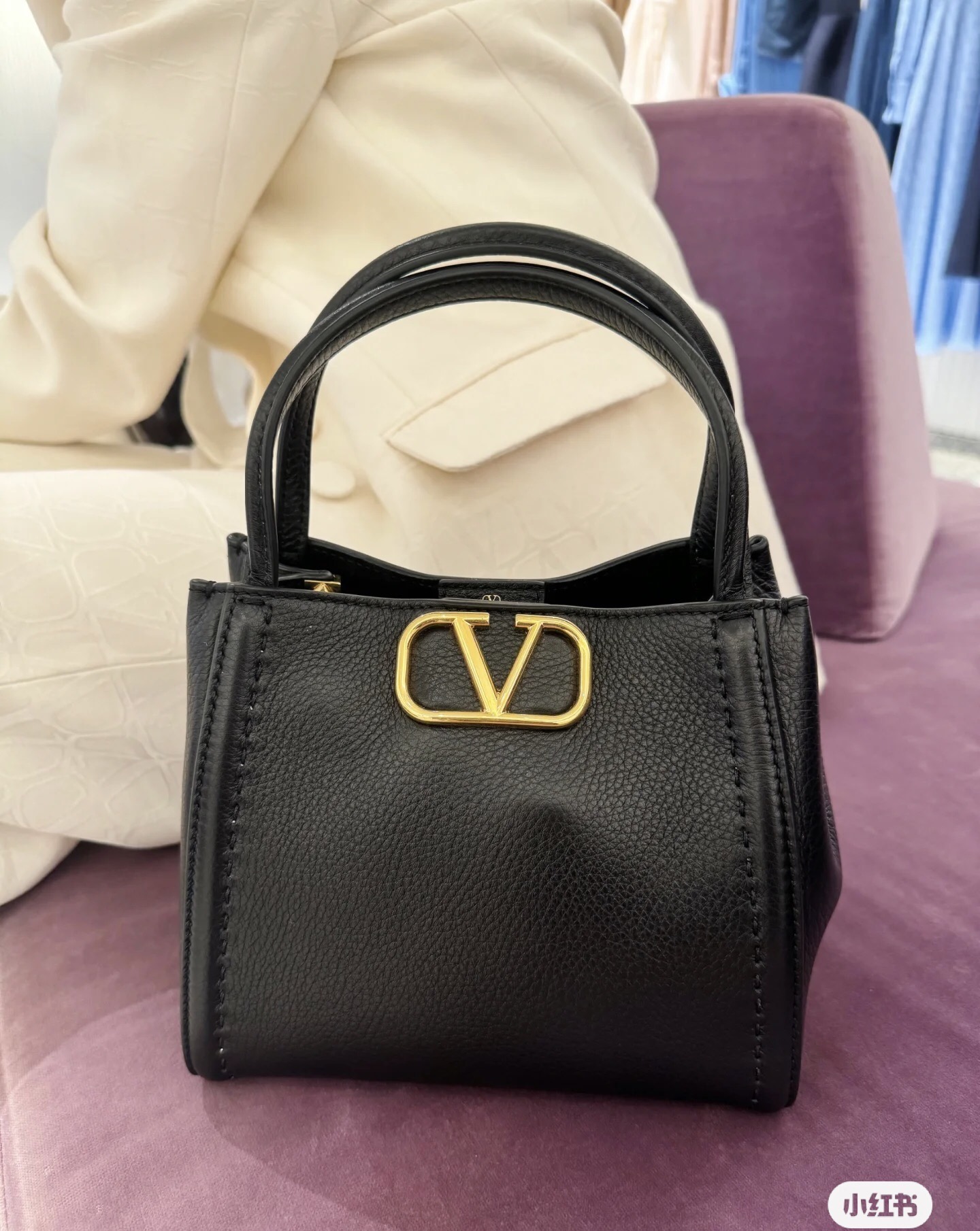 Valentino Garavani Medium Leather Alltime Top-Handle Black