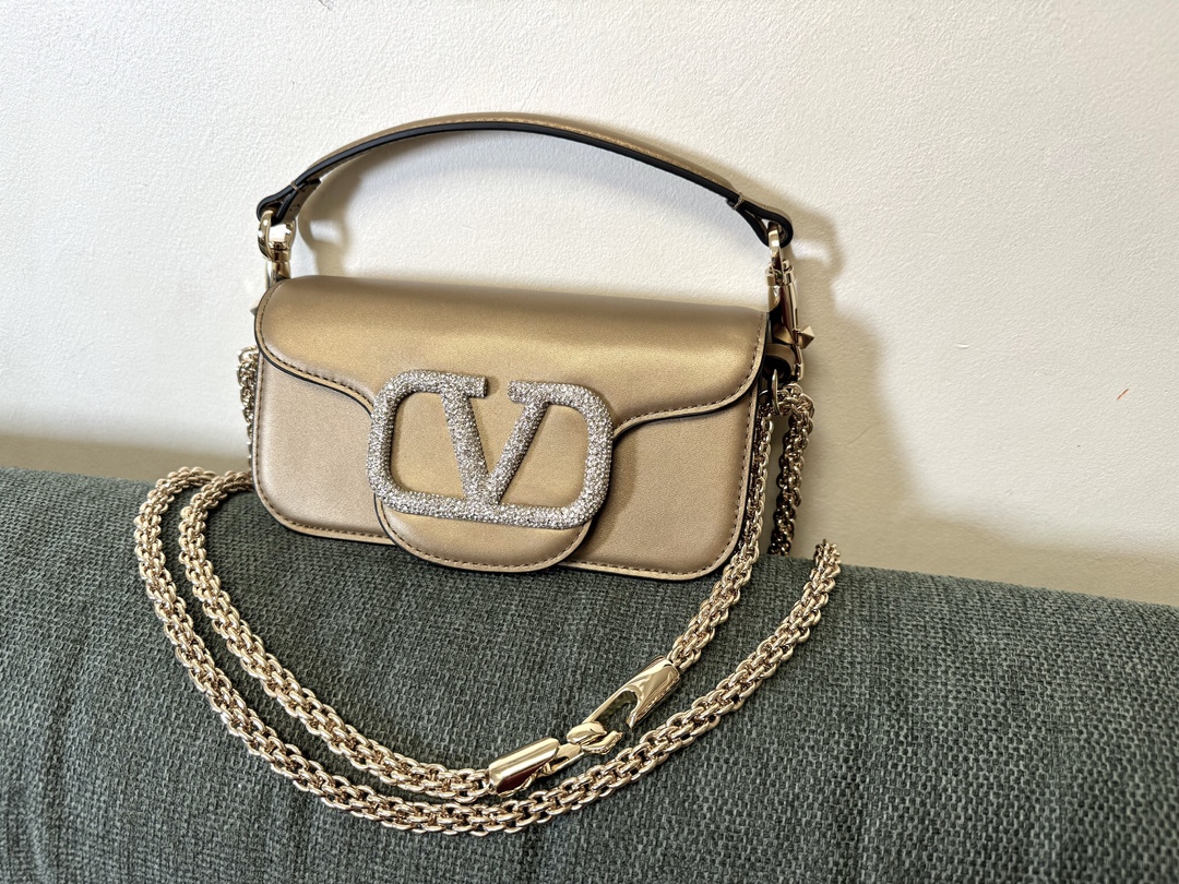 Valentino Garavani Women’s Locò Micro Bag With Chain An