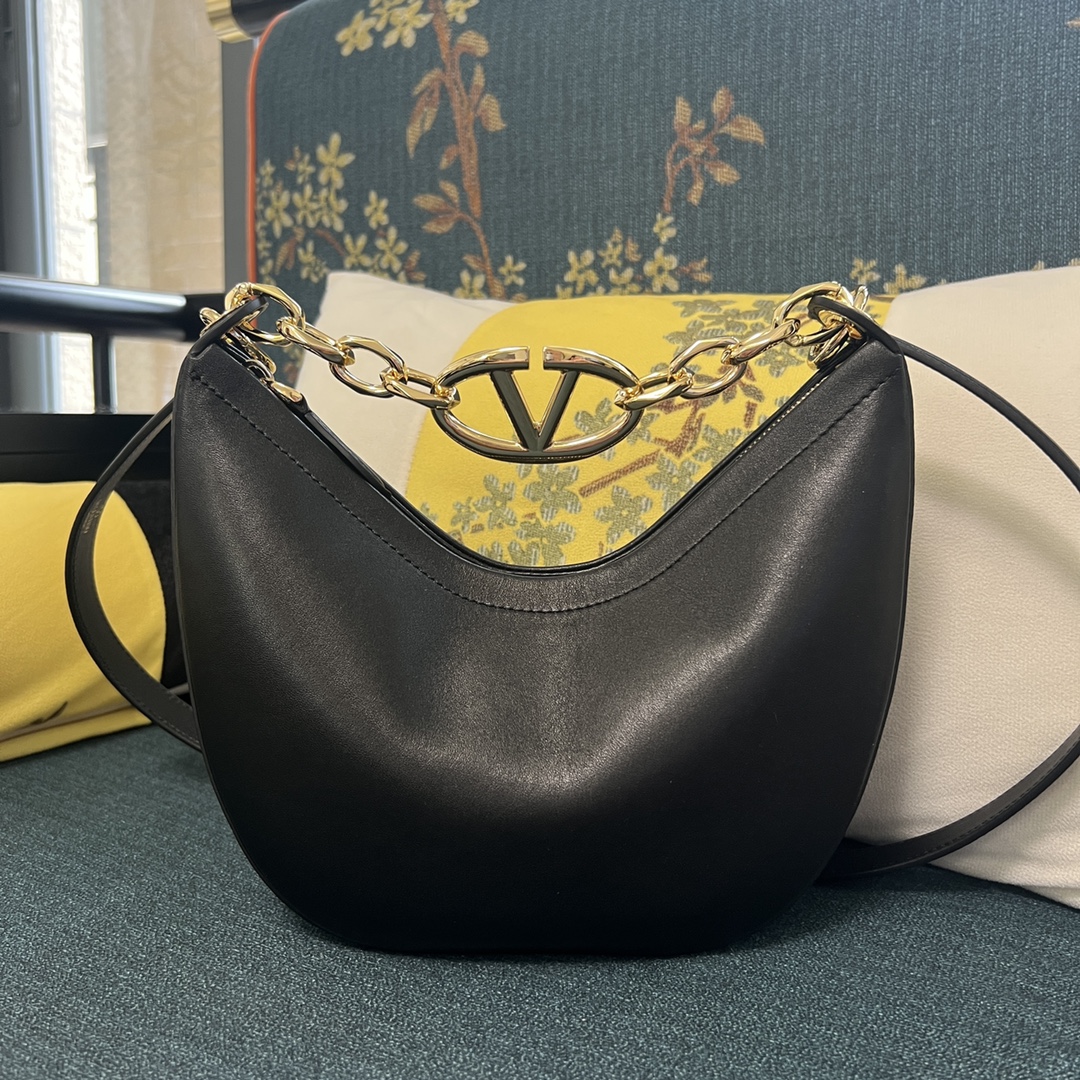 Valentino Garavani V-Logo Chain Leather Bag on SALE |