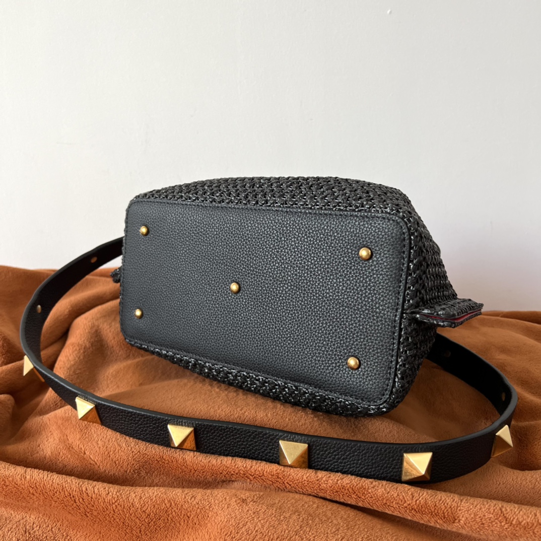 Valentino 02828