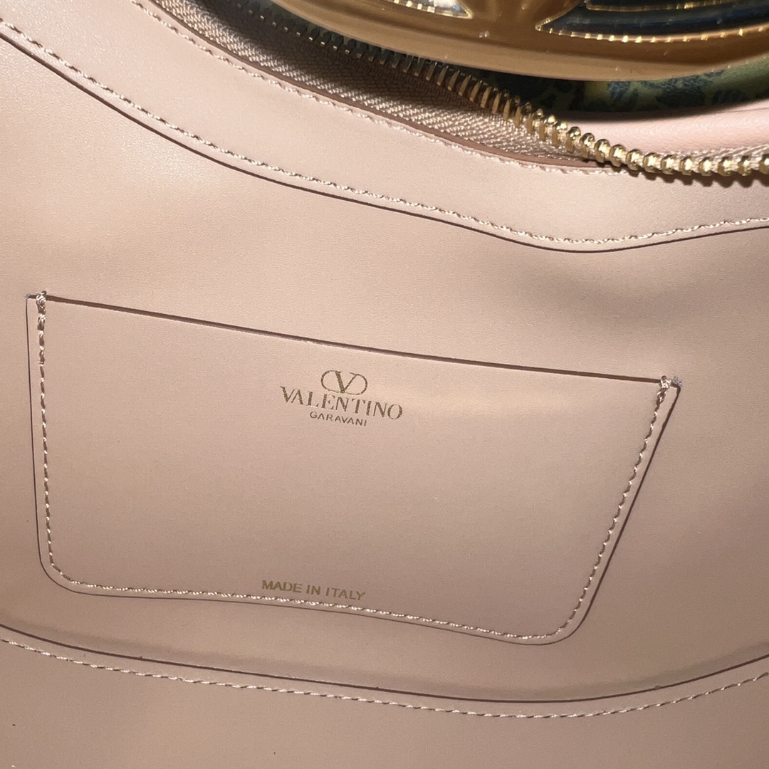 Valentino 0309