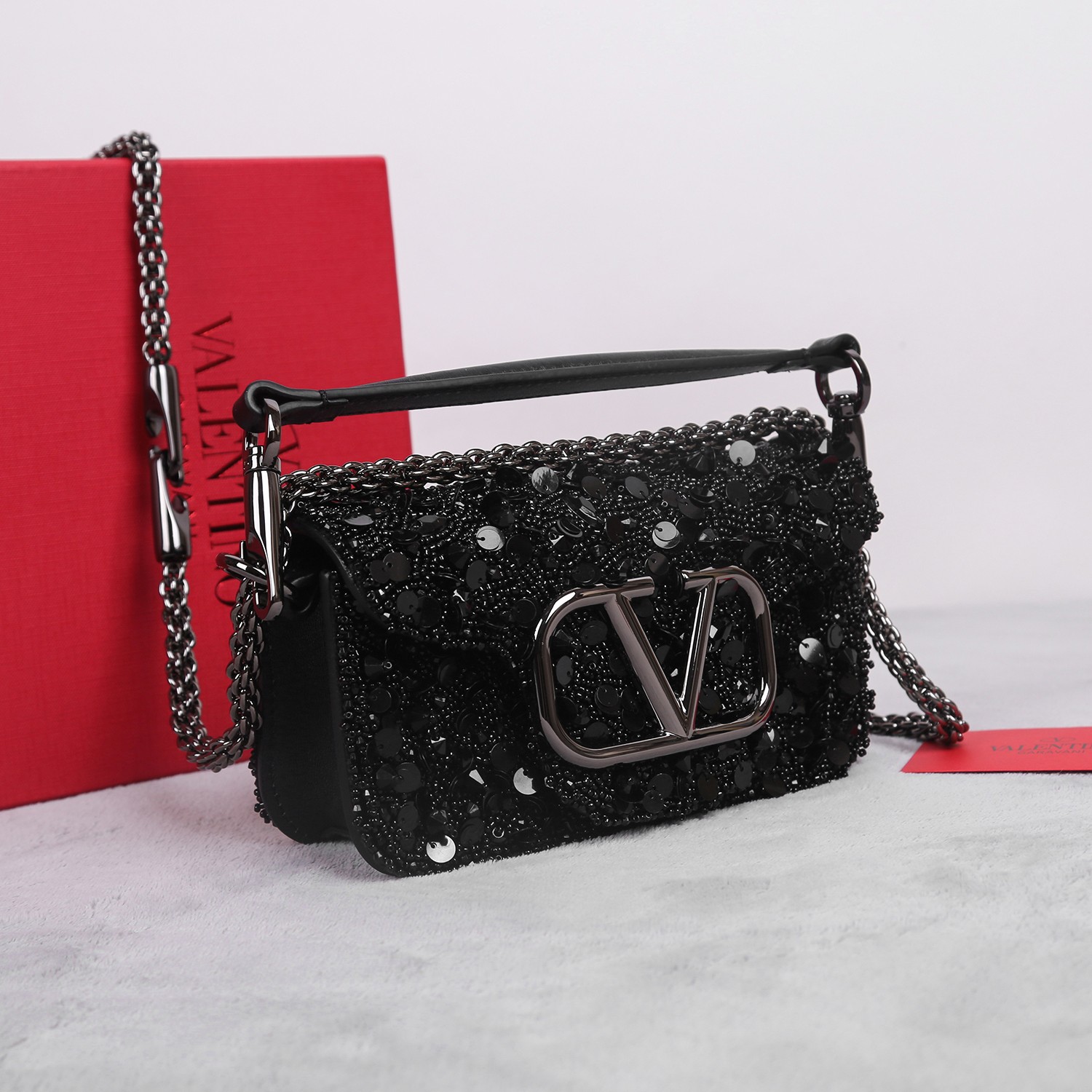 Valentino Valentino Women’s Sale on Designer Bags, Pumps &