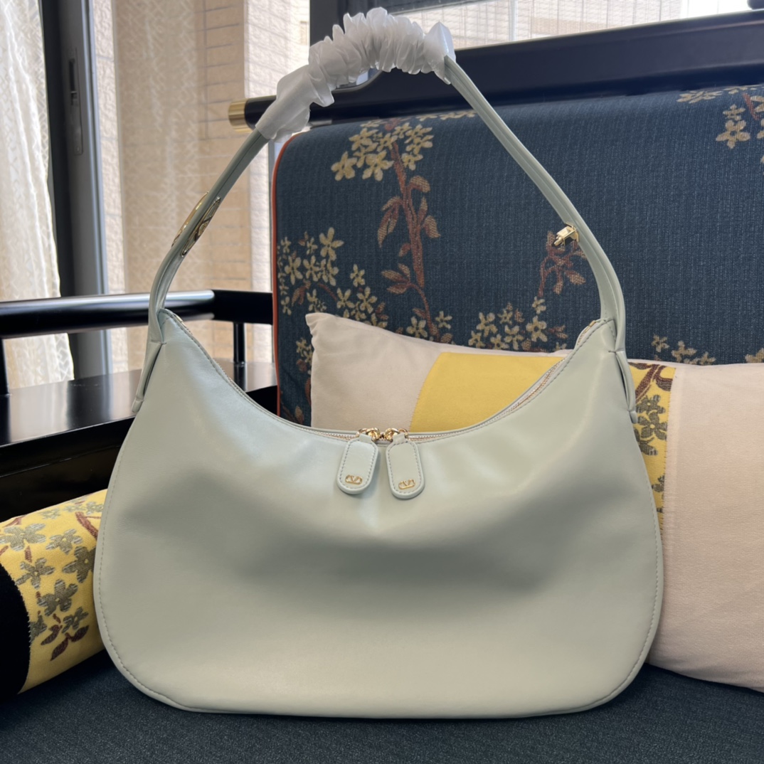 Valentino Garavani Go Hobo Leather tote-bag | WHITE