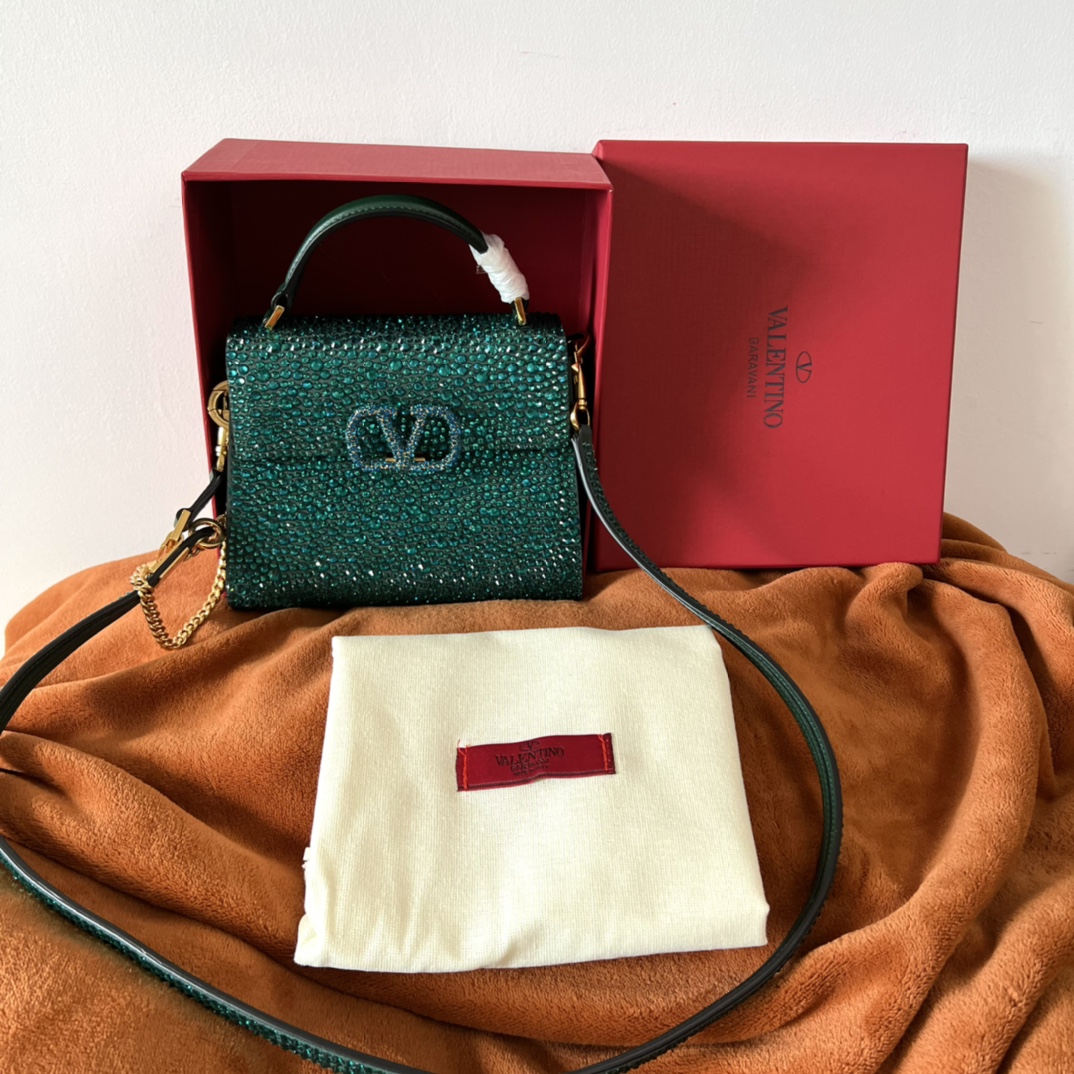 Valentino Garavani VSLING Mini Tote Bag | Green |