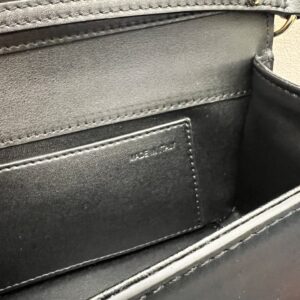 Valentino 0479