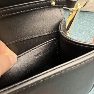 Valentino 0549