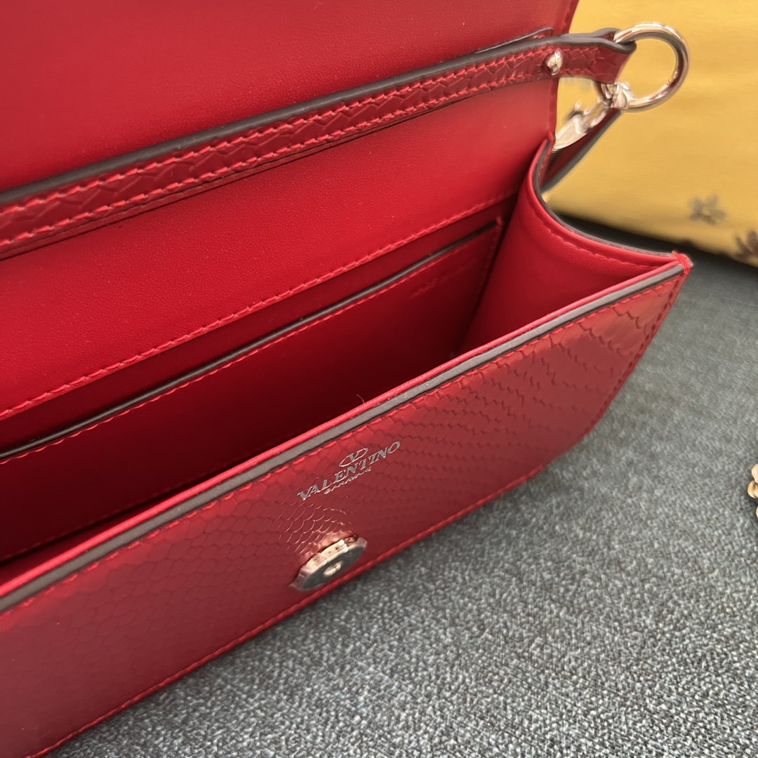 Valentino 0639