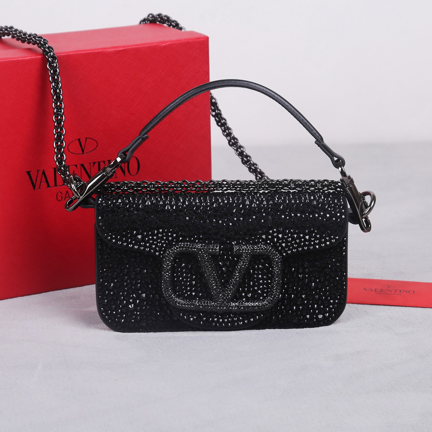 Valentino Garavani Small Locò Shoulder Bag | Black