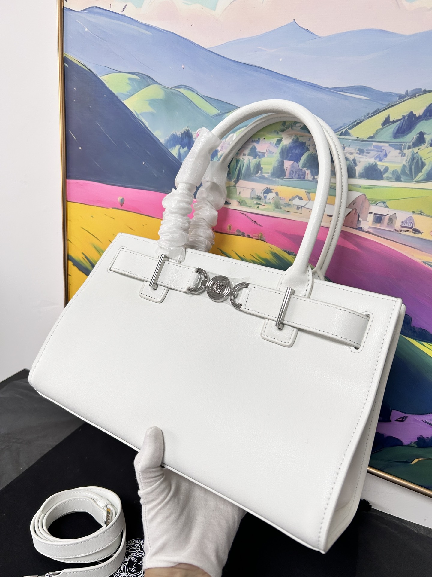 Versace Large Medusa 95 Tote Bag In White Versace00219